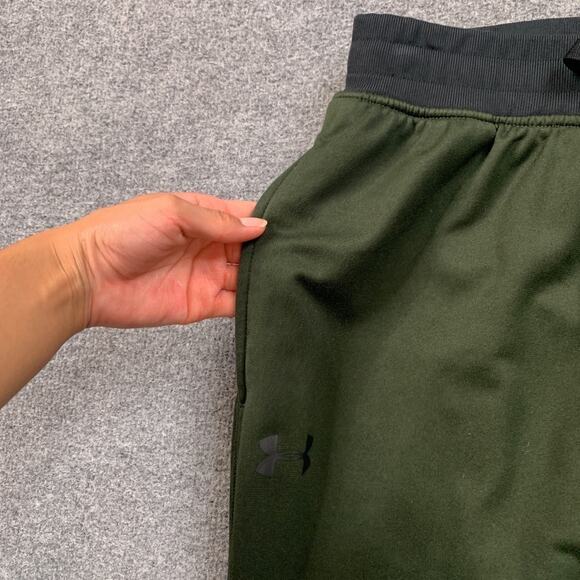 Under Armour Joggers Mens M Medium Avocado Loose Sportstyle Tapered Ankle Pants - Picture 3 of 11